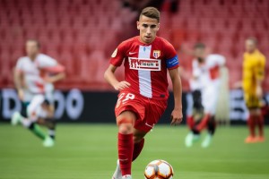 NBA全明星赛视频直播精彩回顾：球员互动、观众参与与技术创新